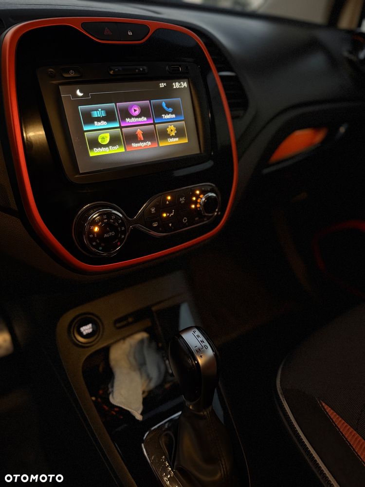 Renault Captur - 16