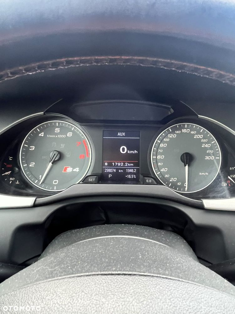 Audi S4 Limousine - 25