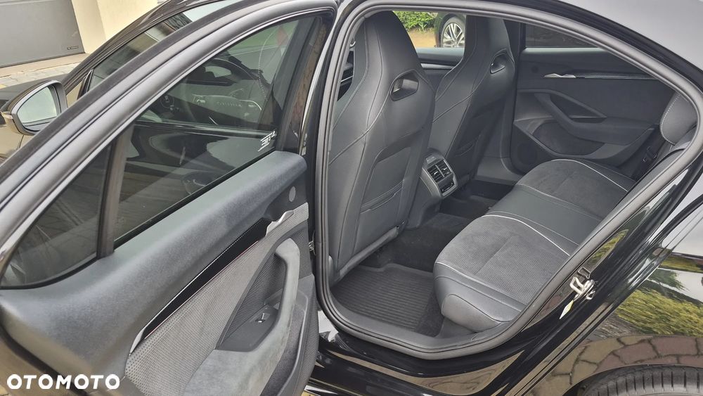 Skoda Superb 2.0 TSI Sportline DSG - 23