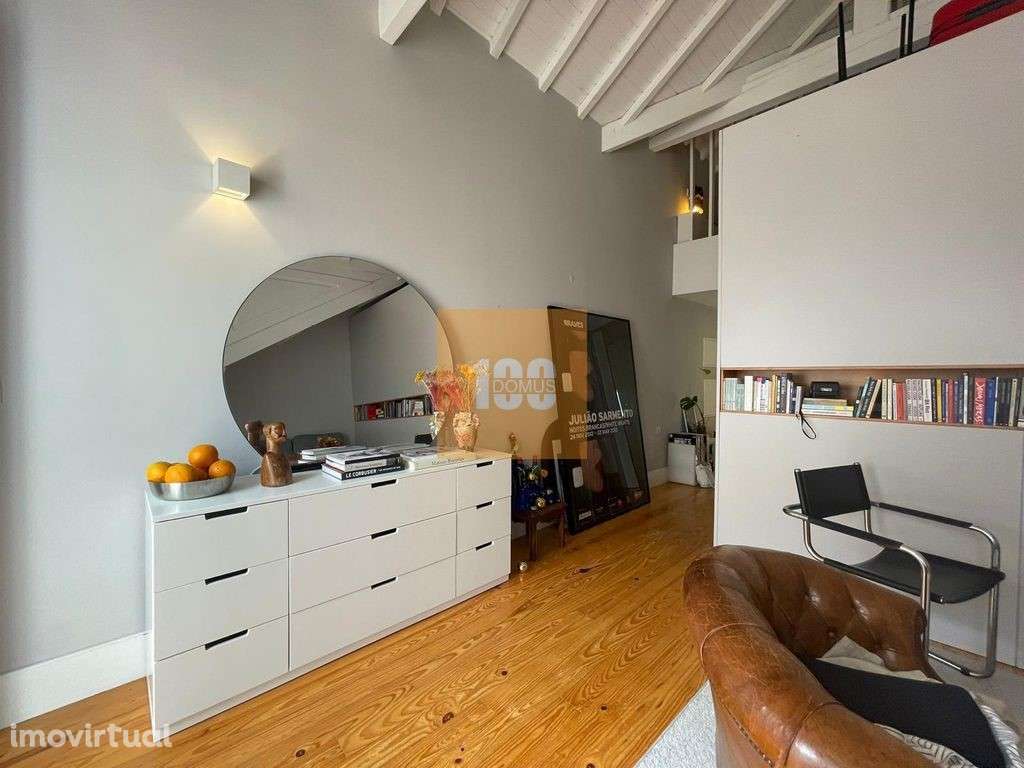 T1 com terraço na Rua de Santa Teresa - Grande imagem: 4/15