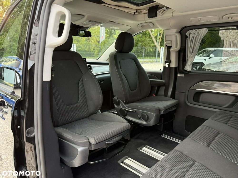 Mercedes-Benz Klasa V 250 d lang 9G-TRONIC - 17