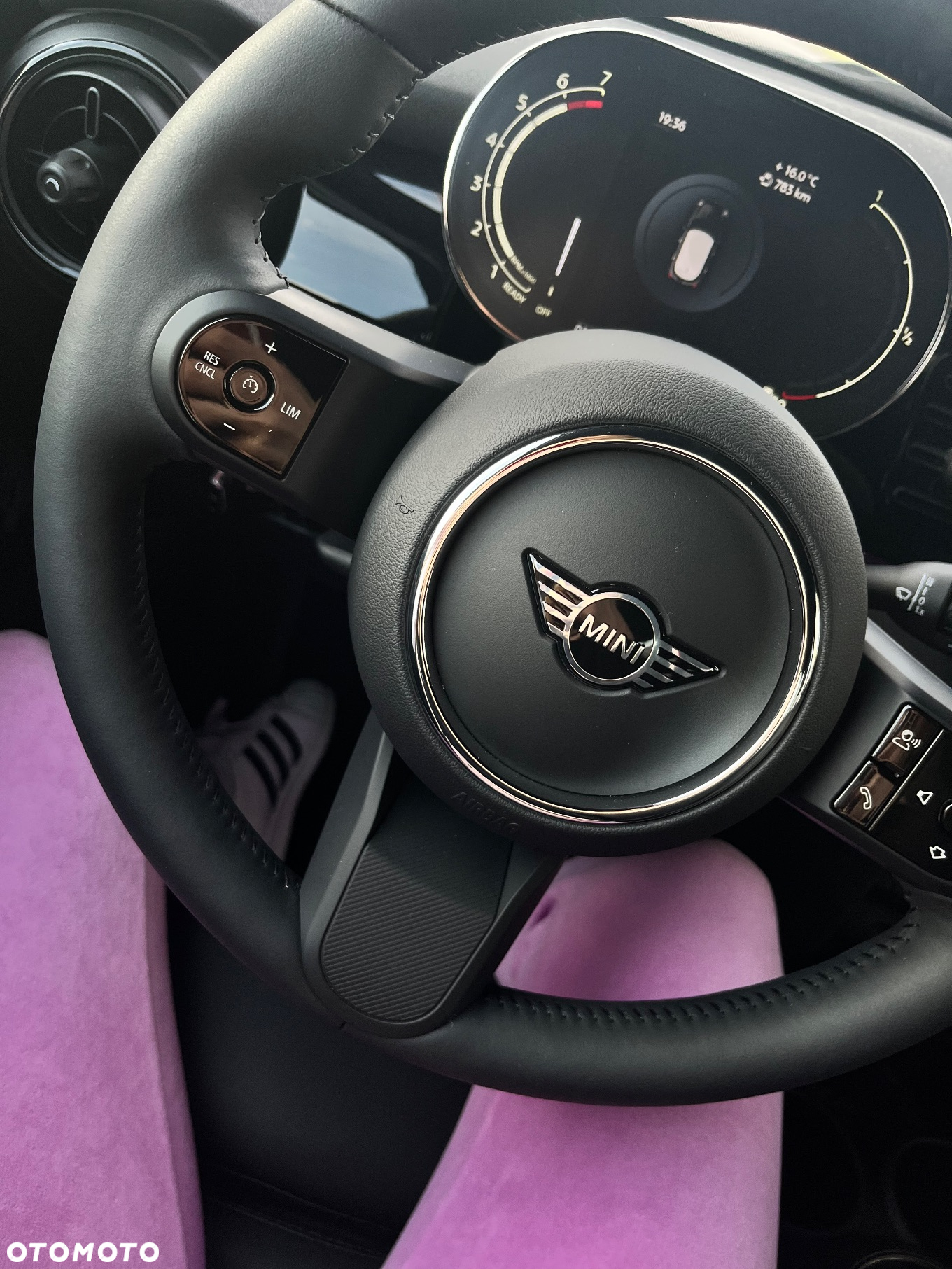 MINI Cooper - 6