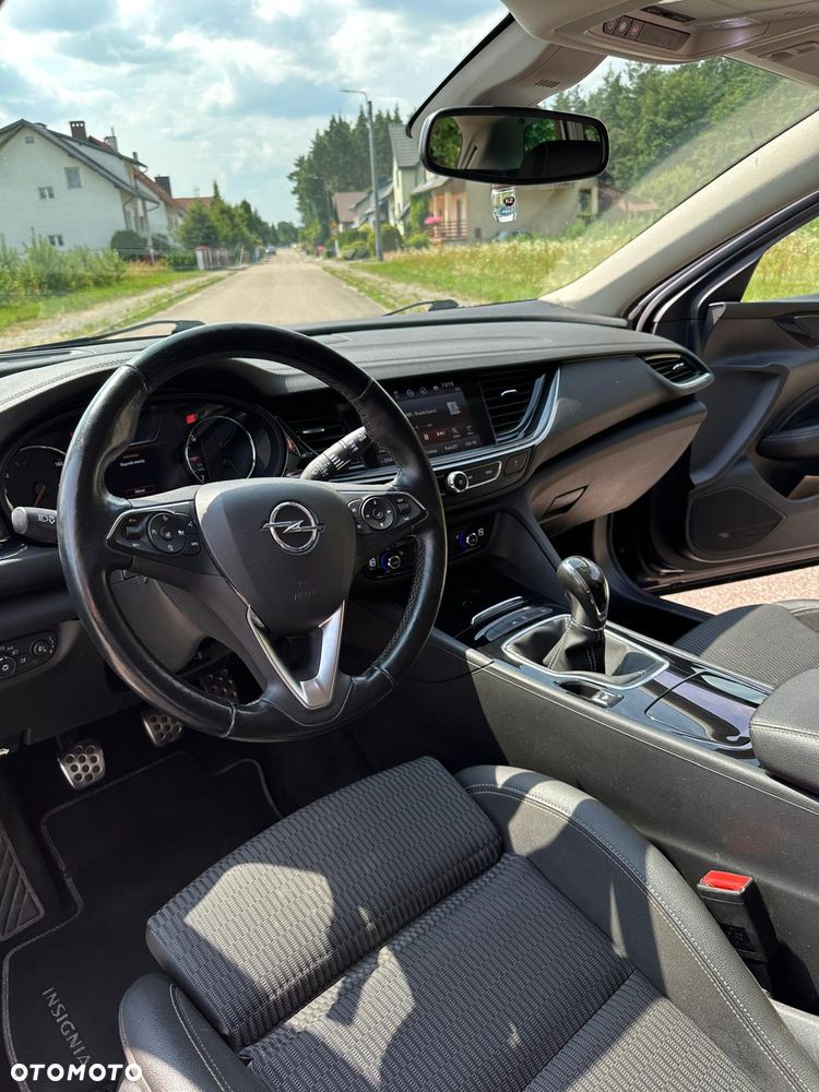 Opel Insignia 1.6 CDTI Innovation S&S - 11