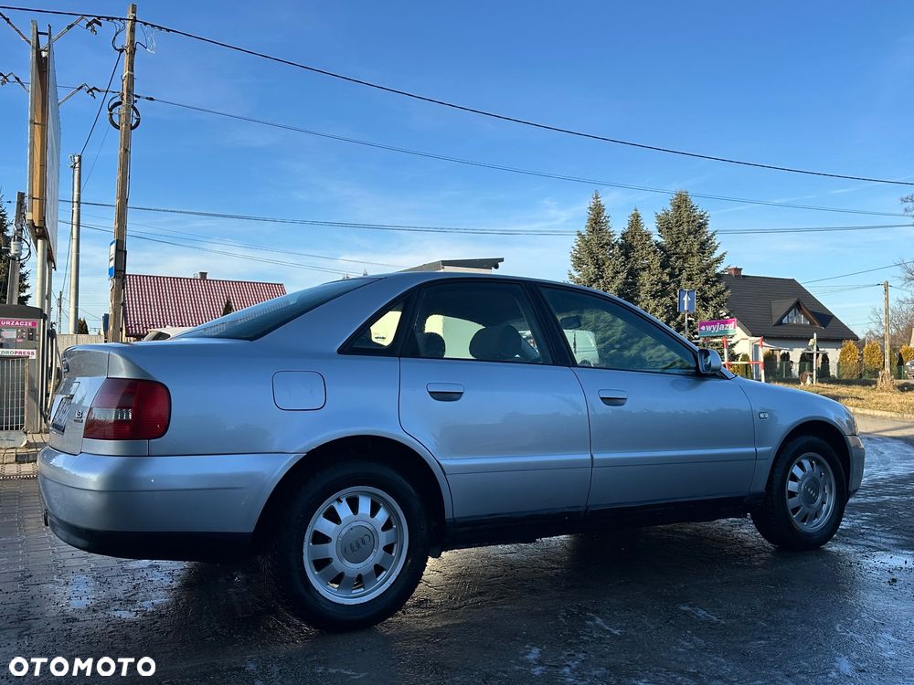 Audi A4 Limousine 1.8 Quattro - 8
