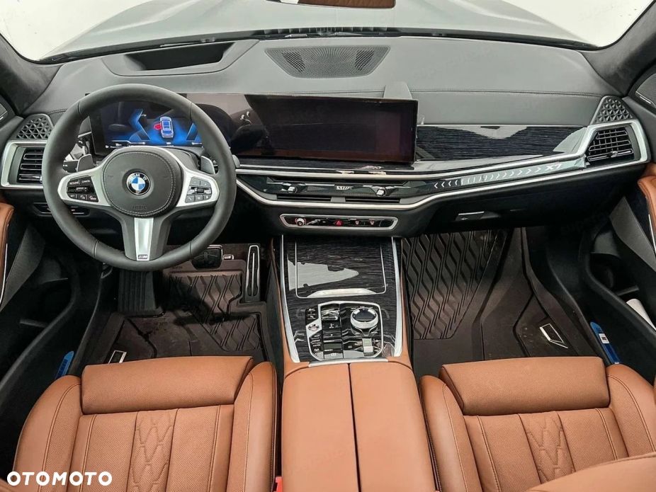 BMW X7 - 8