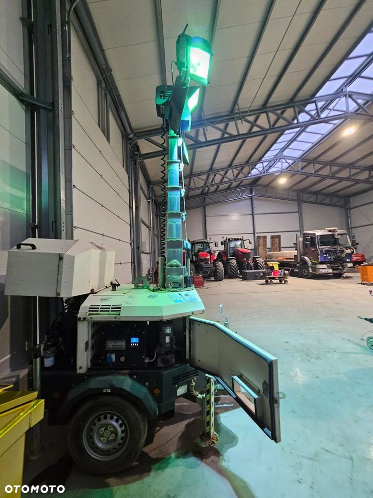 Inny Tower Light VB-9 - 30