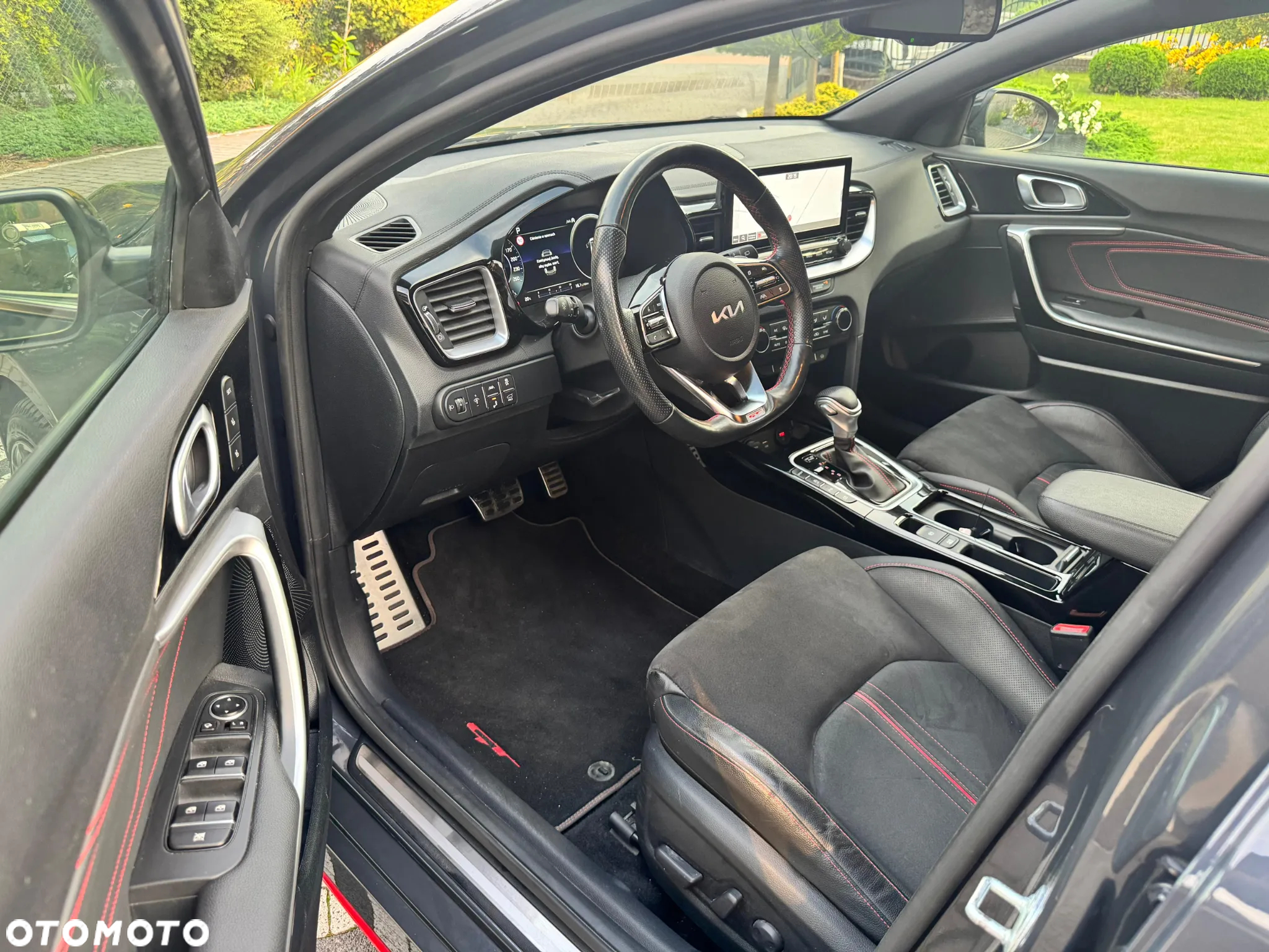 Kia ProCeed 1.6 T-GDI GT DCT - 10