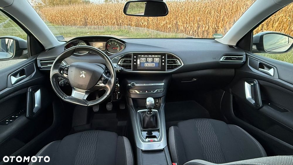 Peugeot 308 - 6