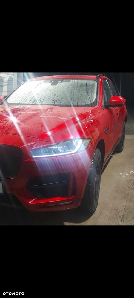 Jaguar F-Pace 20d AWD R-Sport - 6