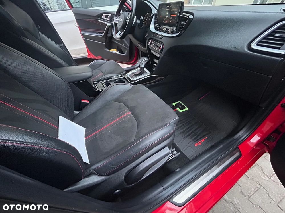 Kia ProCeed 1.6 T-GDI GT DCT - 21