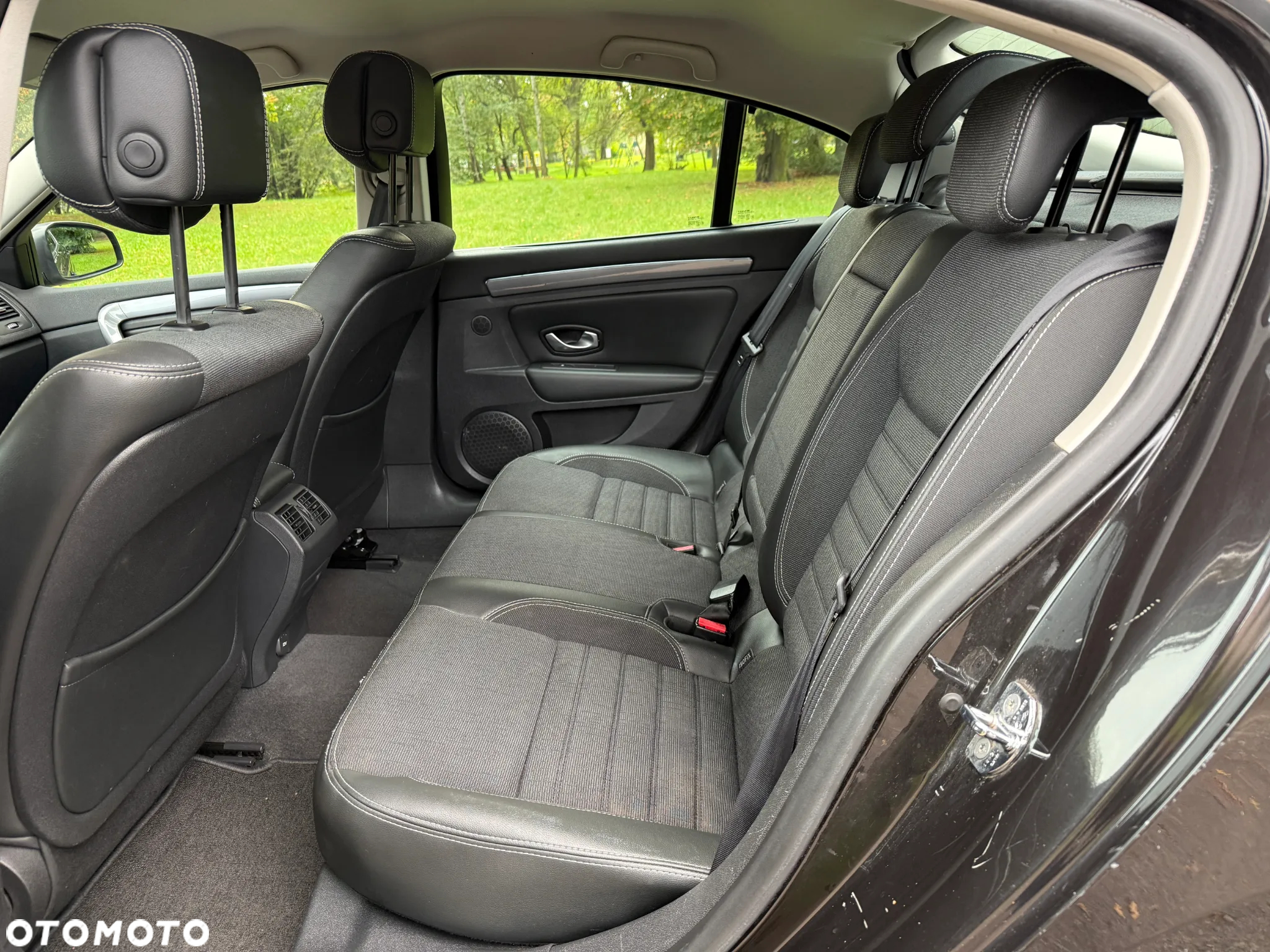 Renault Laguna 2.0 Privilege - 20