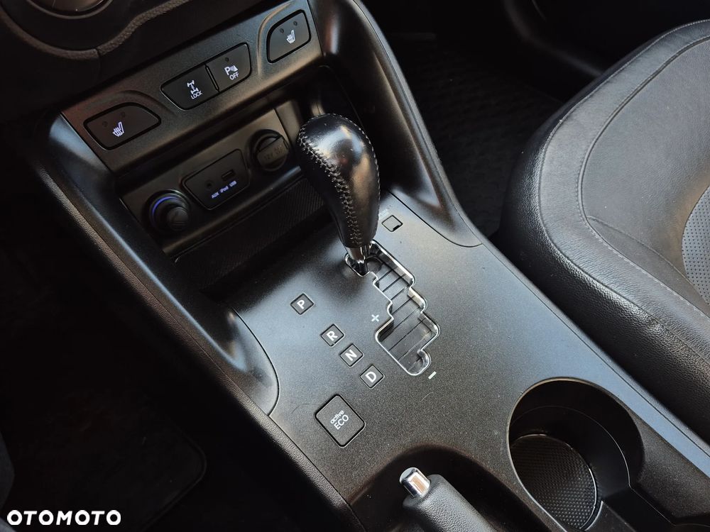 Hyundai ix35 2.0 CRDi 4WD Automatik Premium - 29