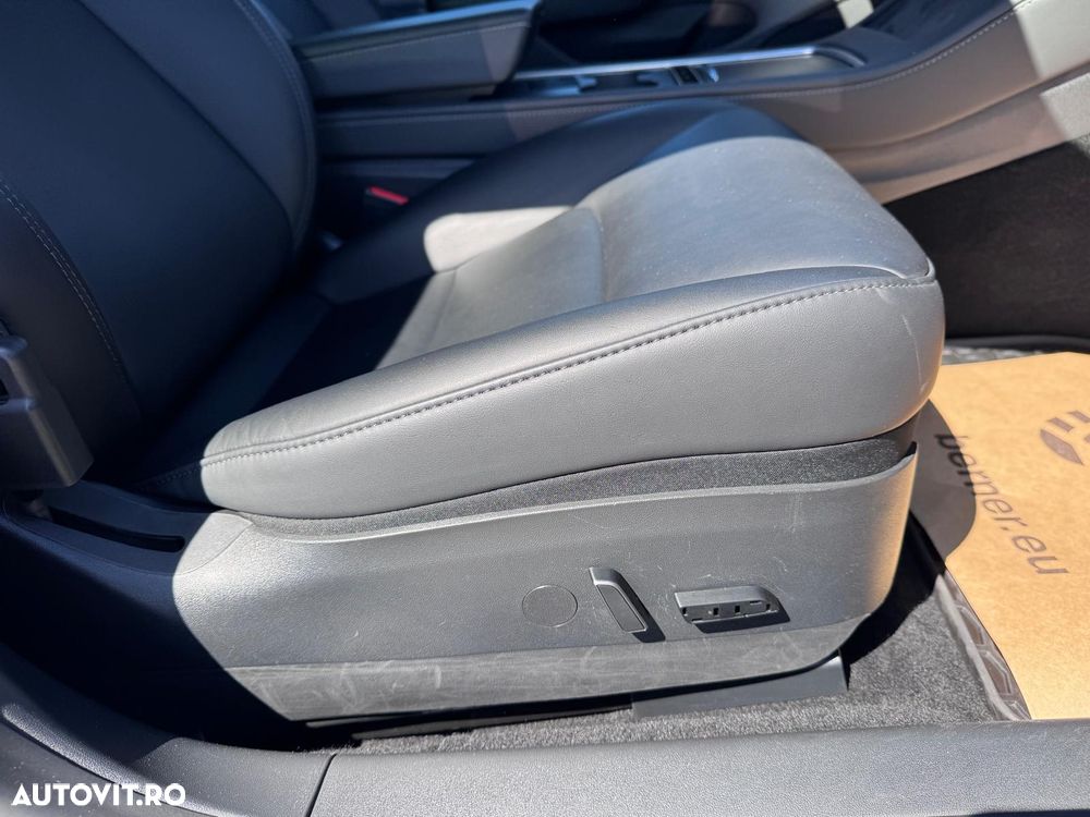 Tesla Model 3 Long Range AWD Premium - 12