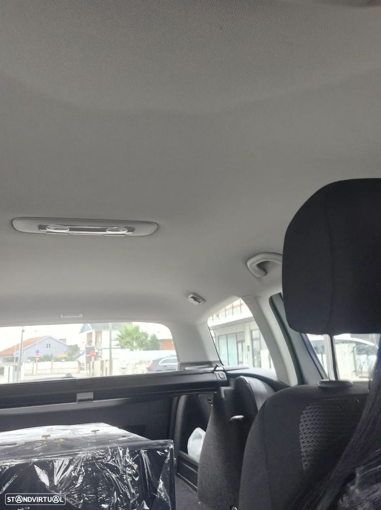 VW Passat Variant 1.6 TDI Confortline - 4