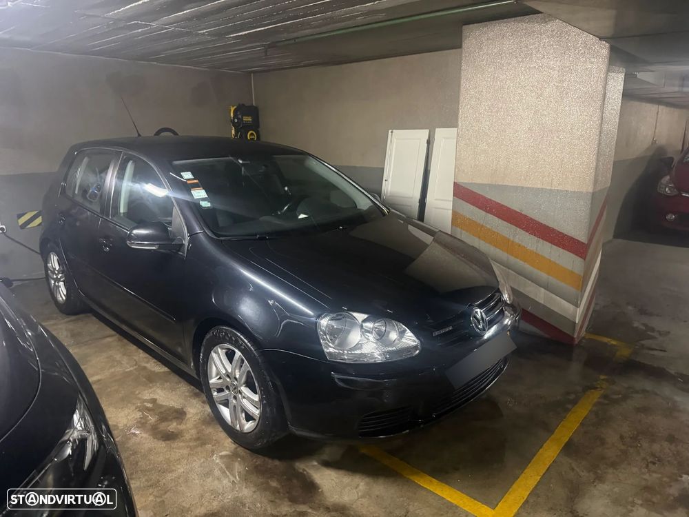 VW Golf 1.9 TDi BlueM. Confortline - 1