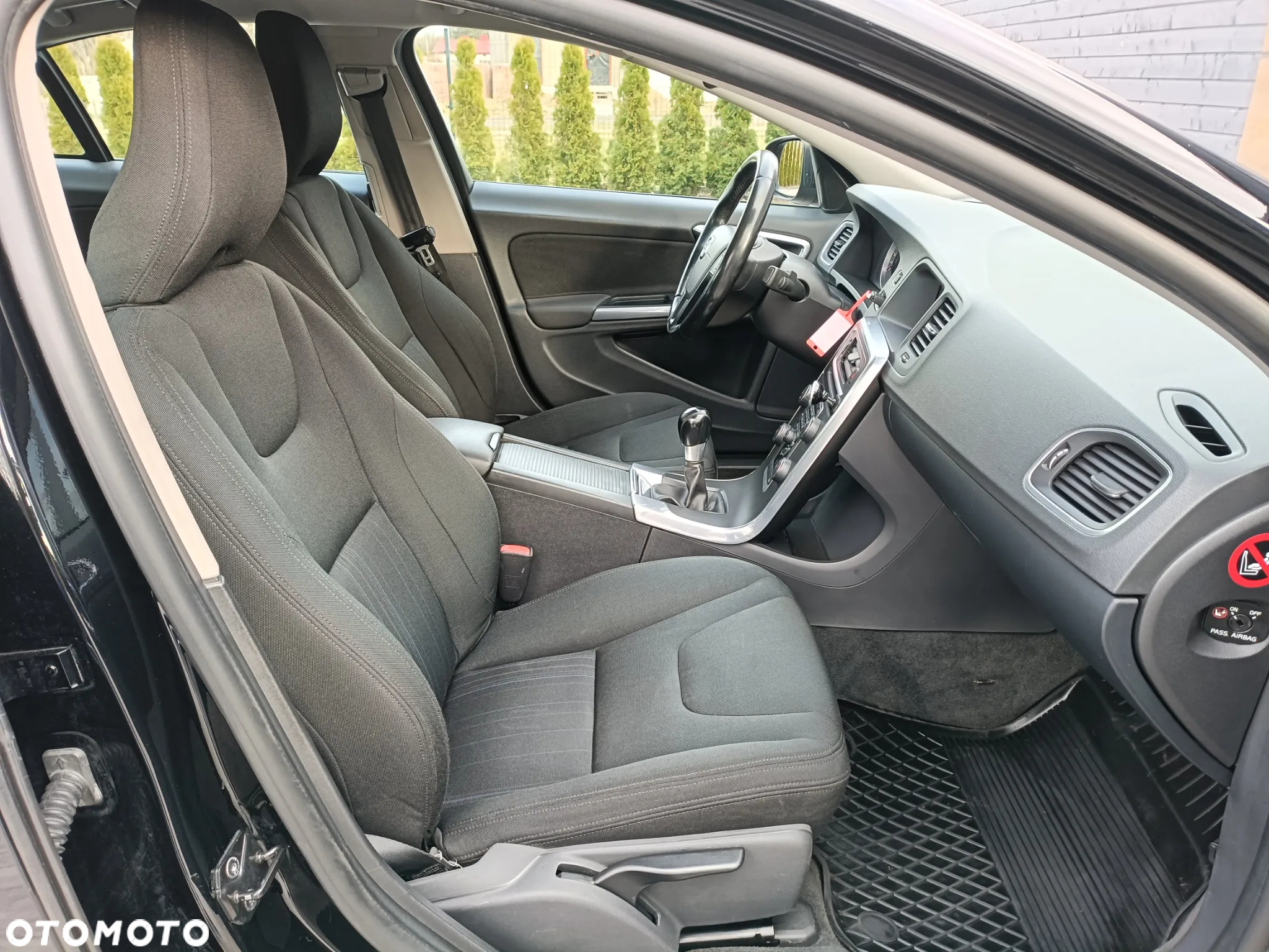 Volvo S60 - 17