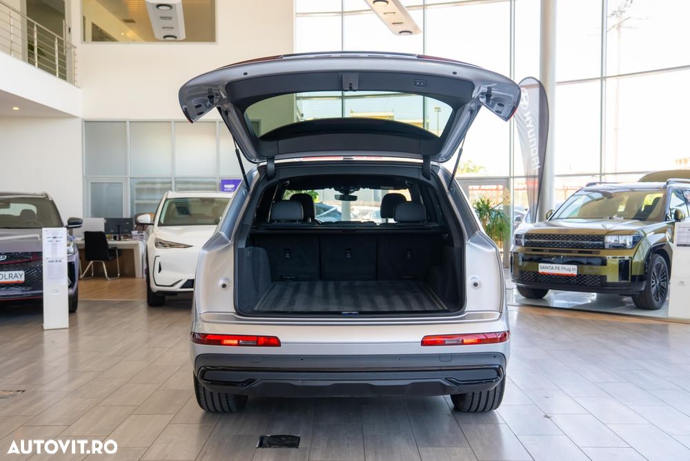 Audi Q7 3.0 55 TFSIe quattro Tiptronic S Line - 23