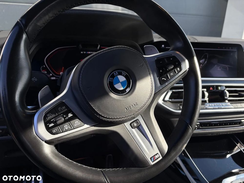 BMW X7 M50d sport - 13