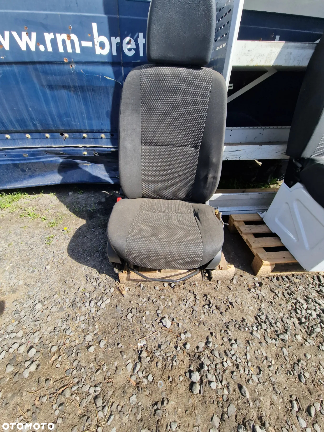 FOTEL MERCEDES SPRINTER 906 - 6