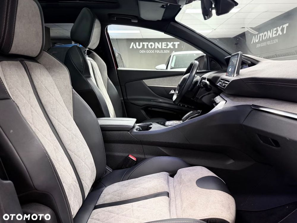 Peugeot 3008 1.6 PureTech Hybrid4 PHEV GT S&S EAT8 - 17