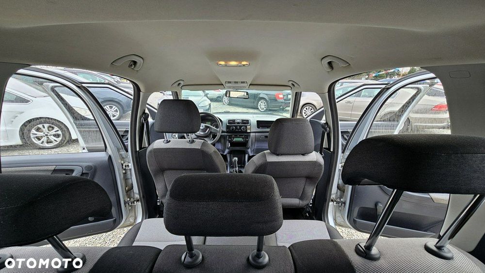 Skoda Roomster 1.4 16V Comfort - 21