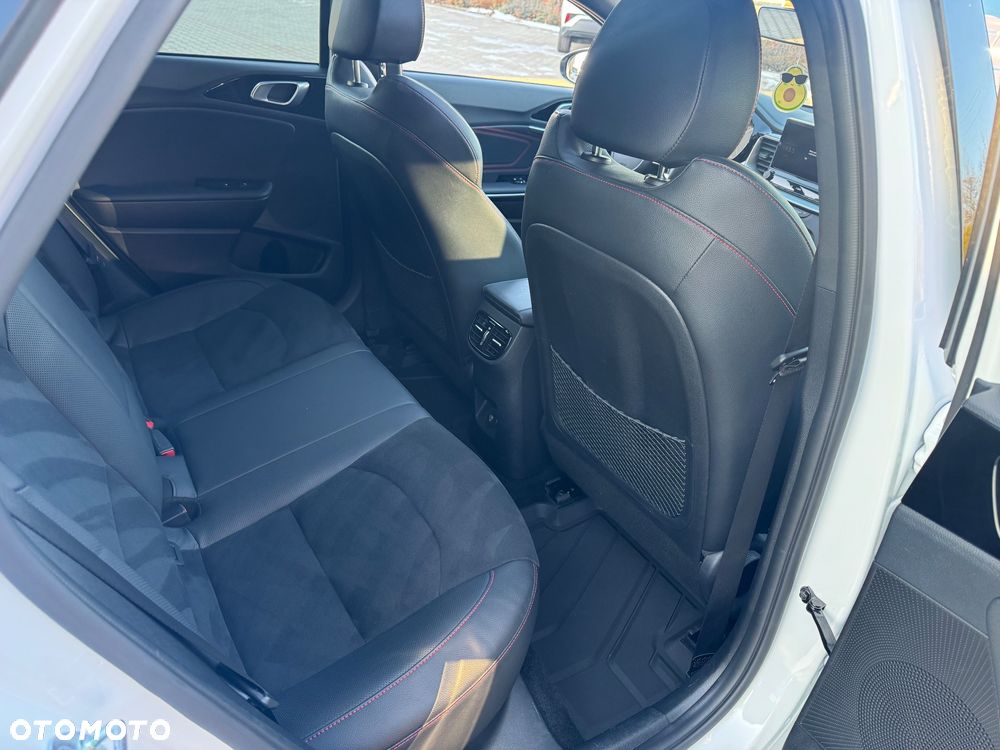 Kia ProCeed 1.5 T-GDI GT Line DCT - 29