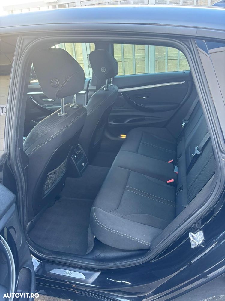 BMW Seria 3 320d GT xDrive AT - 12