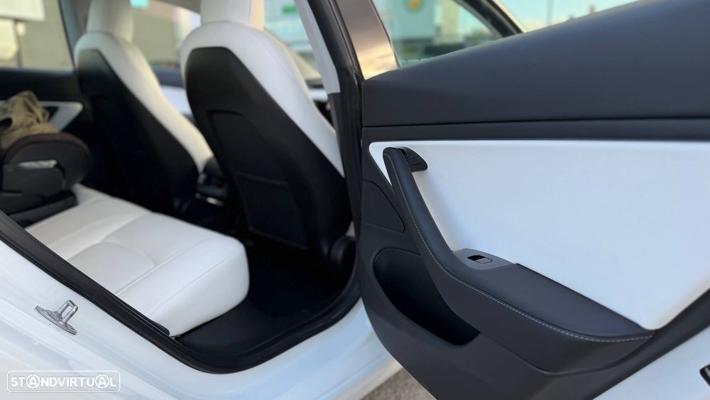 Tesla Model 3 Long Range Tração Integral - 20