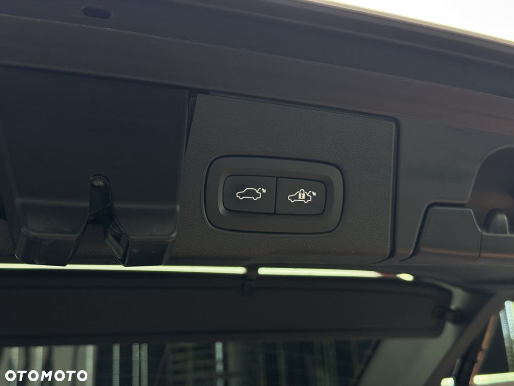 Volvo XC 60 B4 B Core - 21