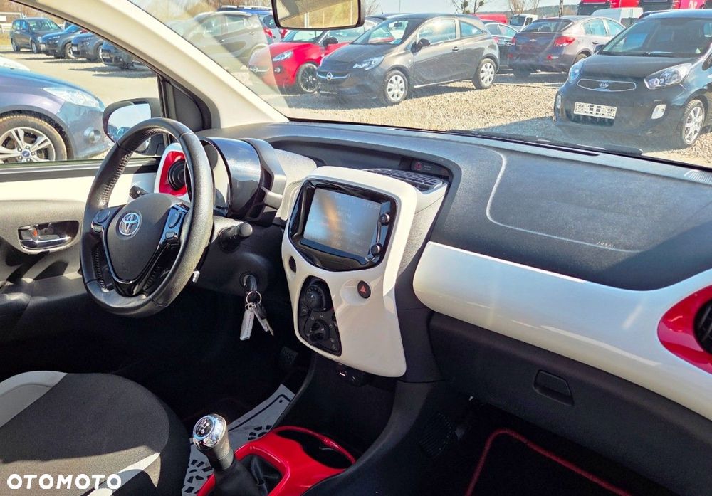 Toyota Aygo - 10