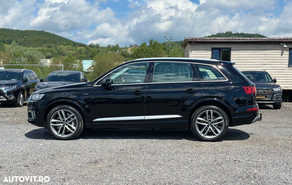 Audi Q7 - 11