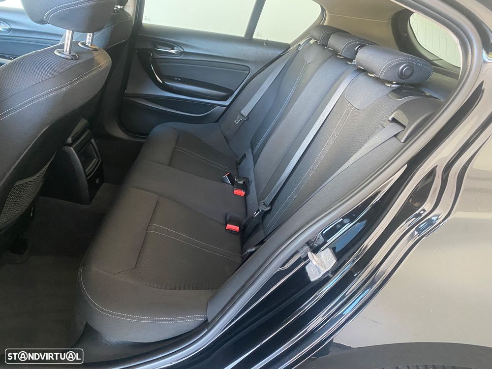 BMW 116 d Line Sport - 12