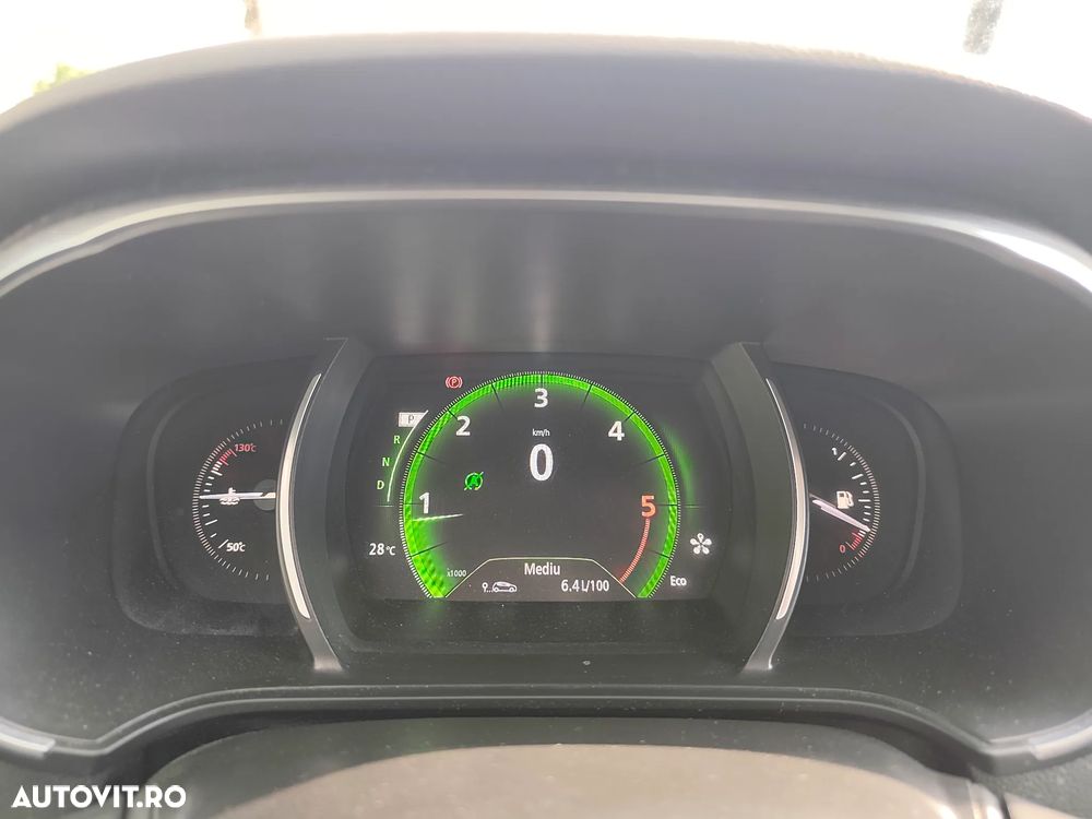 Renault Megane ENERGY dCi 110 EDC LIMITED - 18