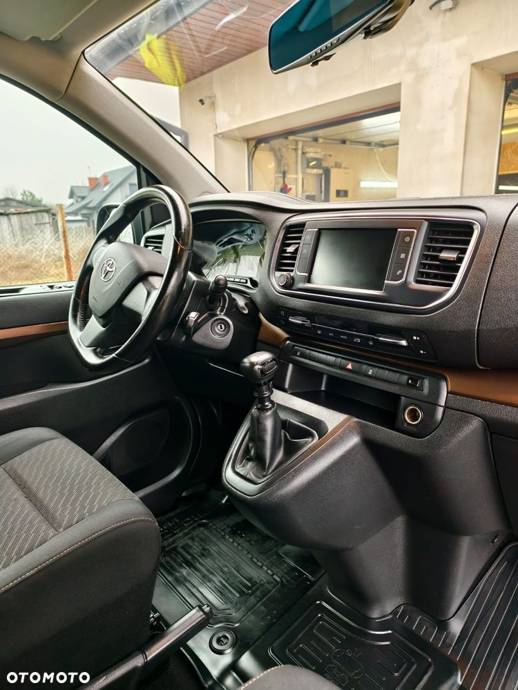 Toyota Proace Verso - 19