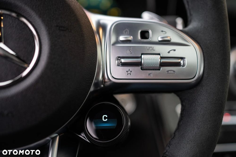 Mercedes-Benz GLC AMG 63 S 4Matic+ AMG Speedshift MCT 9G - 22