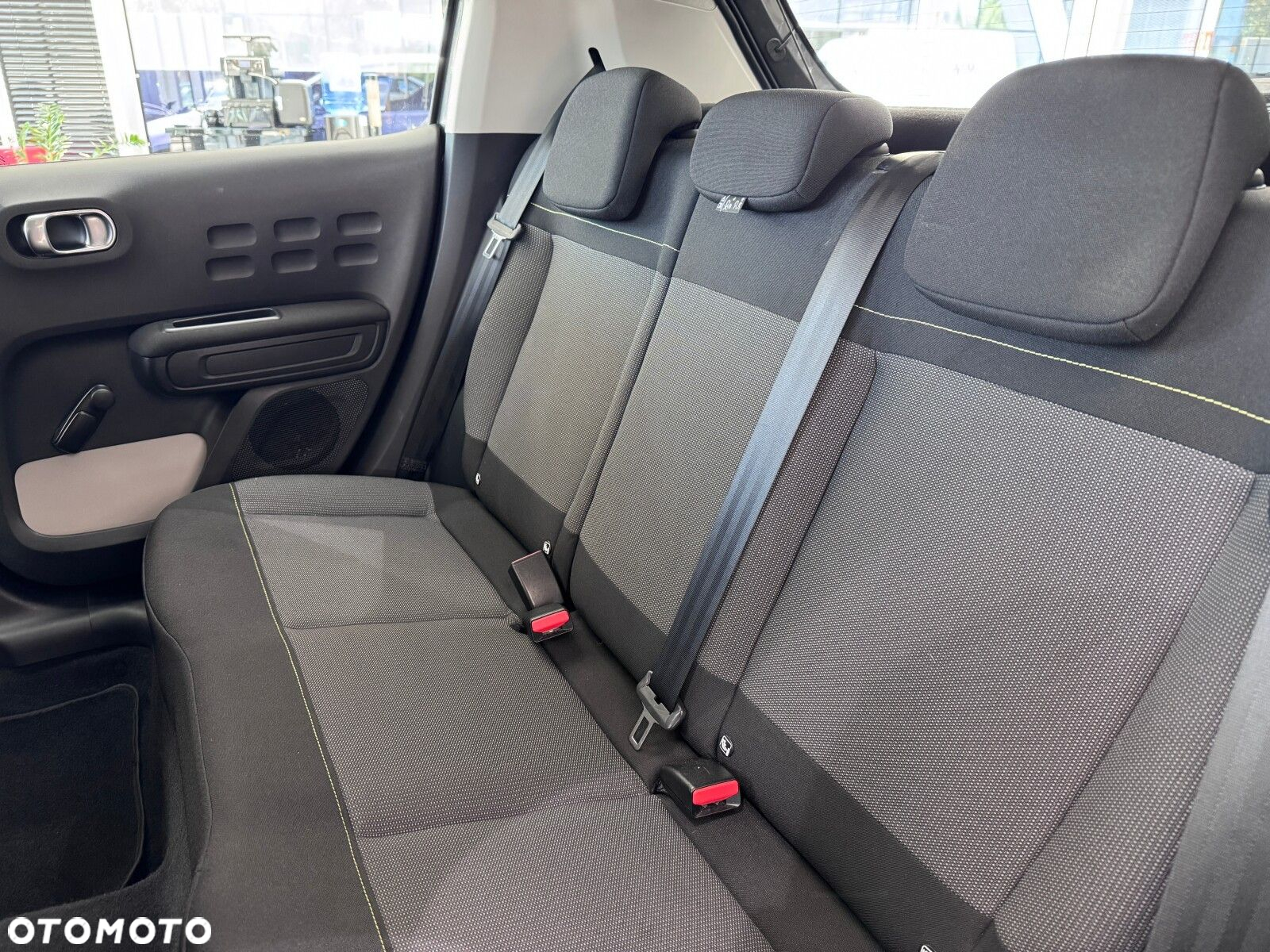 Citroën C3 1.2 PureTech Shine S&S - 13