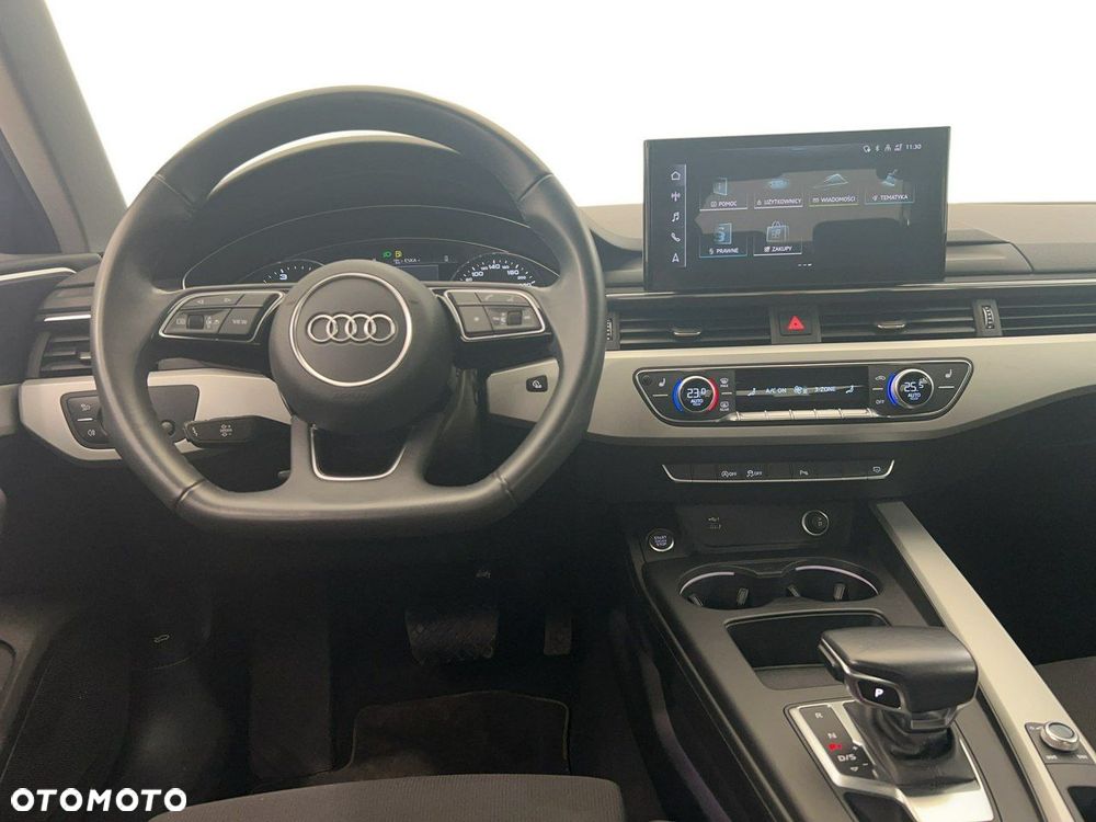 Audi A4 Limousine - 9