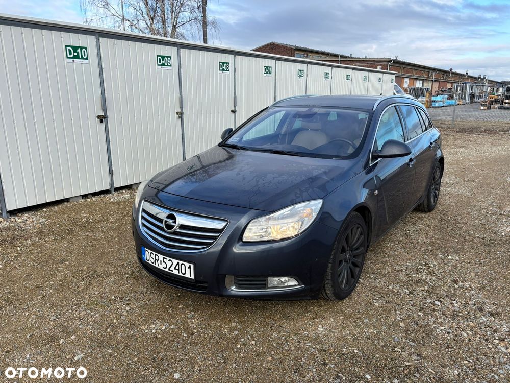 Opel Insignia 2.0 CDTI Sports Tourer - 1