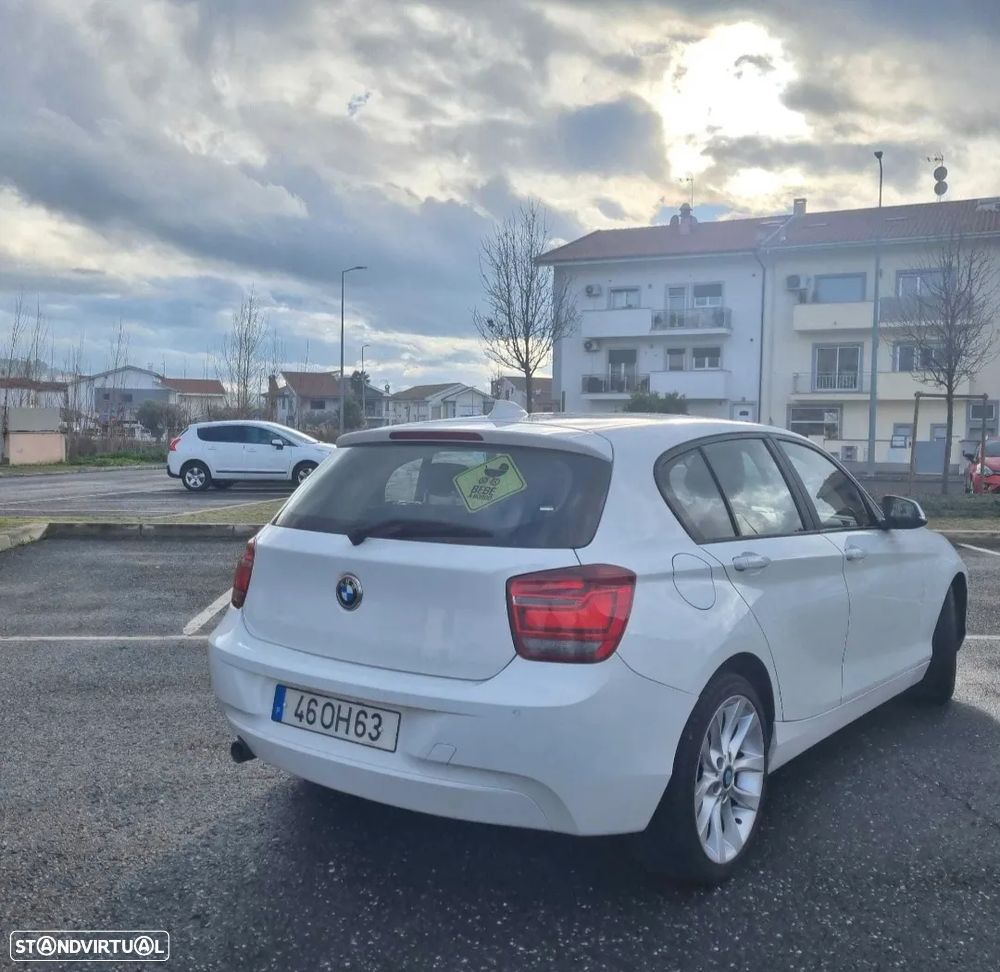 BMW 120 d Sport Line - 7