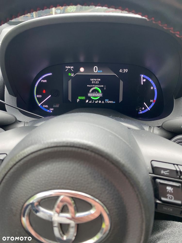 Toyota Yaris 1.5 VVT-i GR SPORT - 25