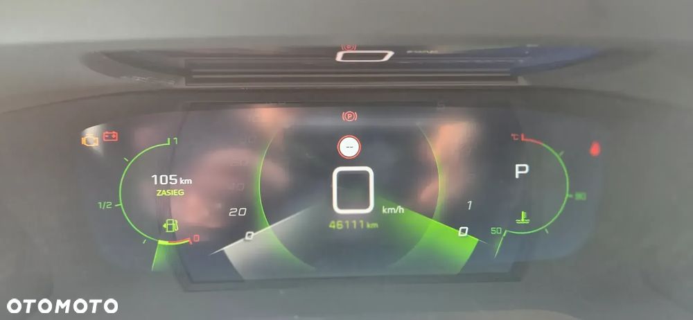 Peugeot 2008 PureTech 130 EAT8 GT - 13