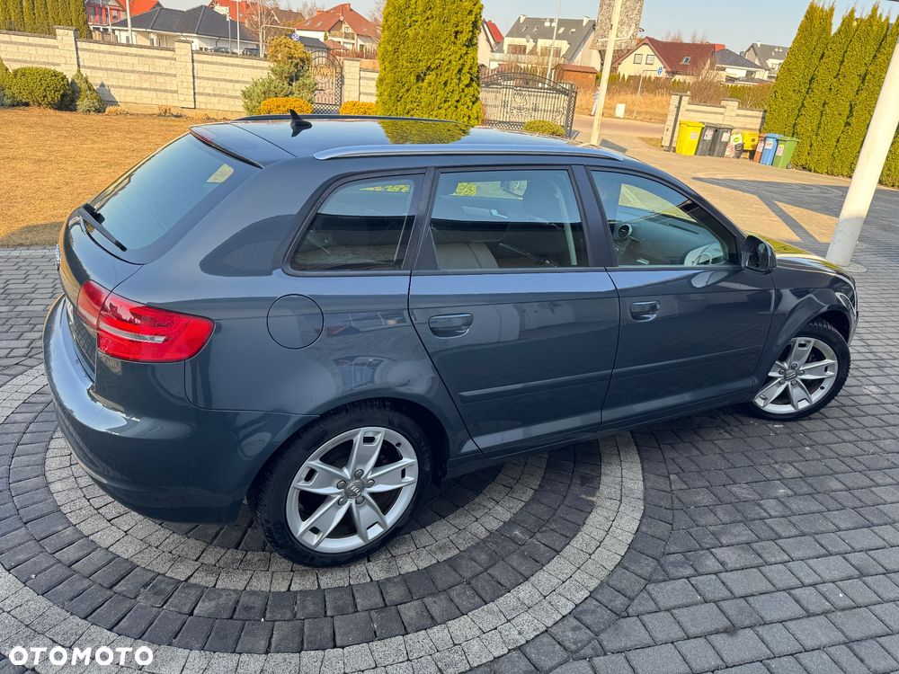 Audi A3 Sportback 2.0 TDI DPF (DSG) S tronic Attraction - 10