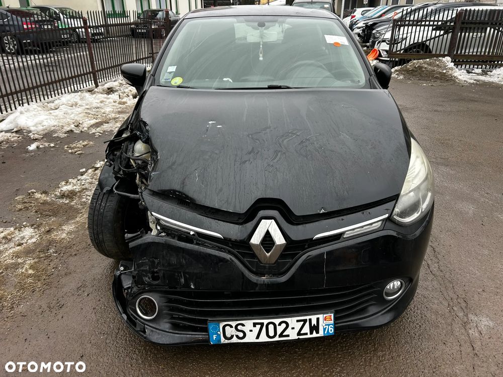 Renault Clio - 8