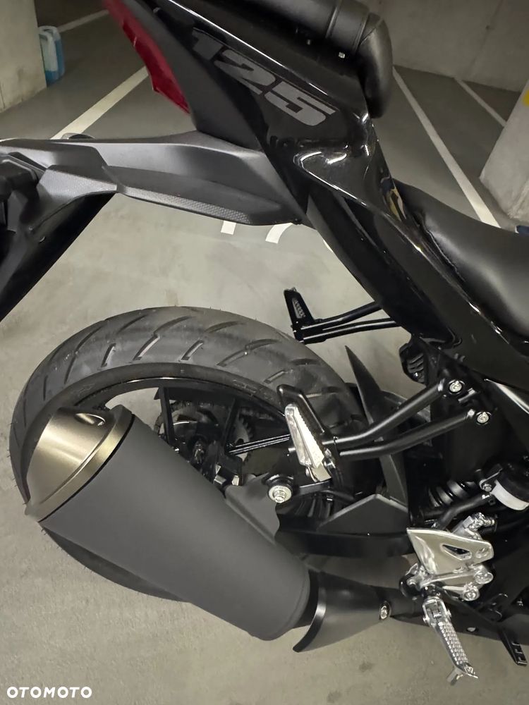 Suzuki GSX - 5