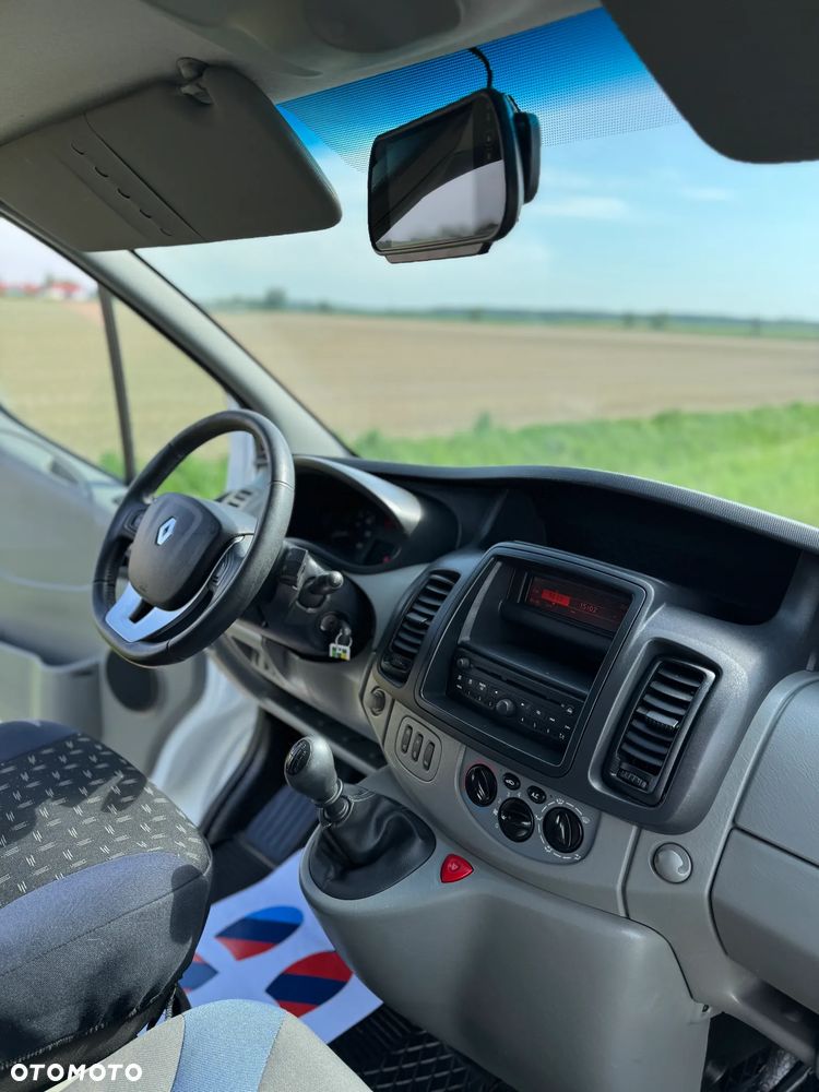 Renault TRAFIC - 30