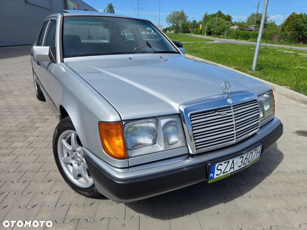 Mercedes-Benz W124 (1984-1993) - 37
