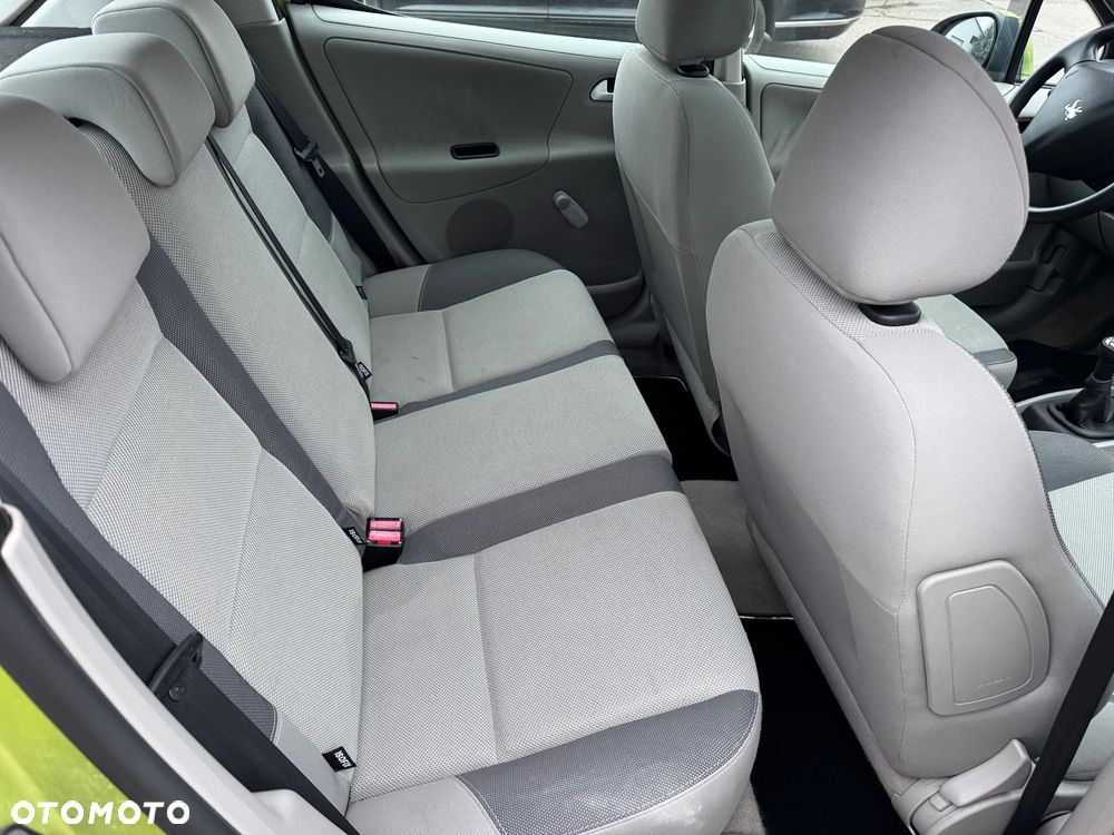 Peugeot 207 95 VTi Premium - 8
