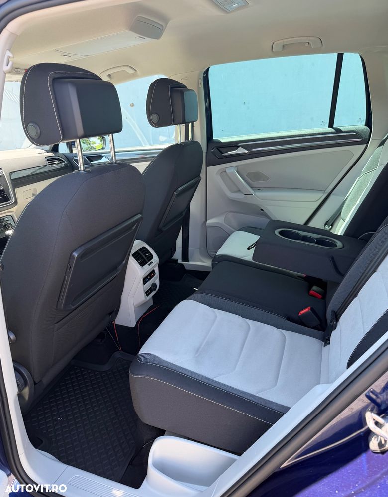 Volkswagen Tiguan - 16