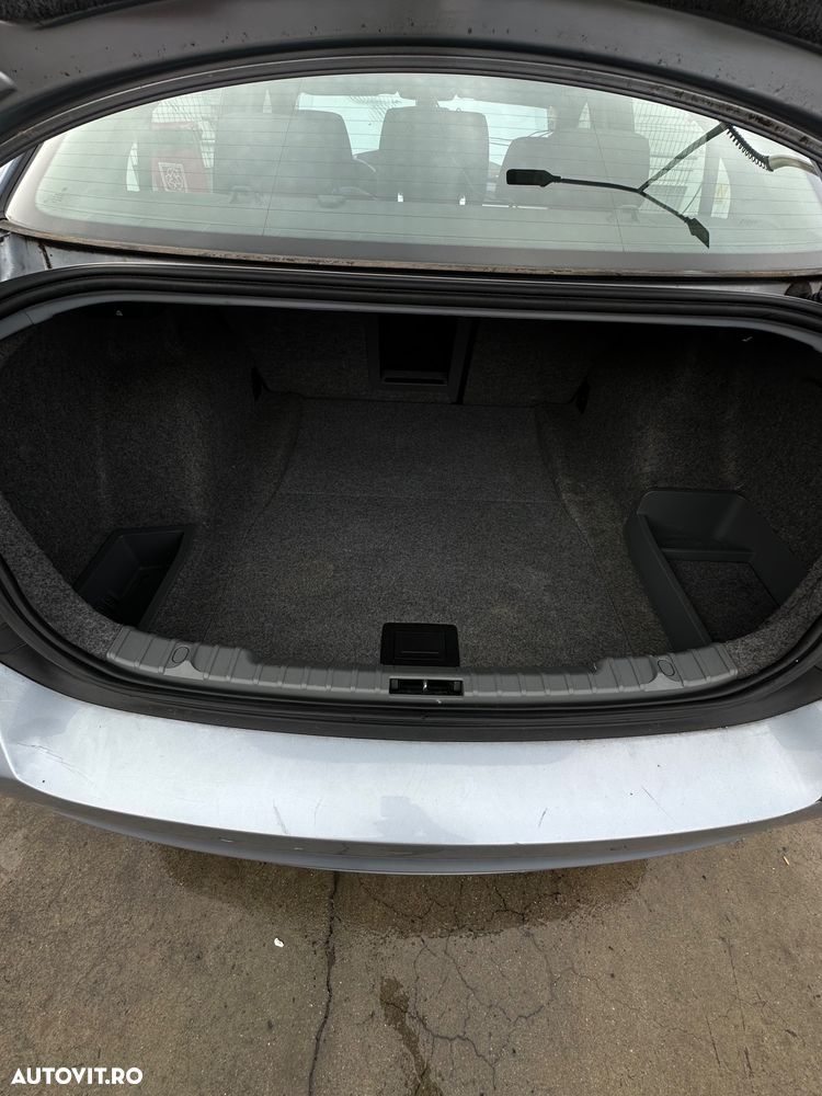 BMW Seria 3 316i - 7
