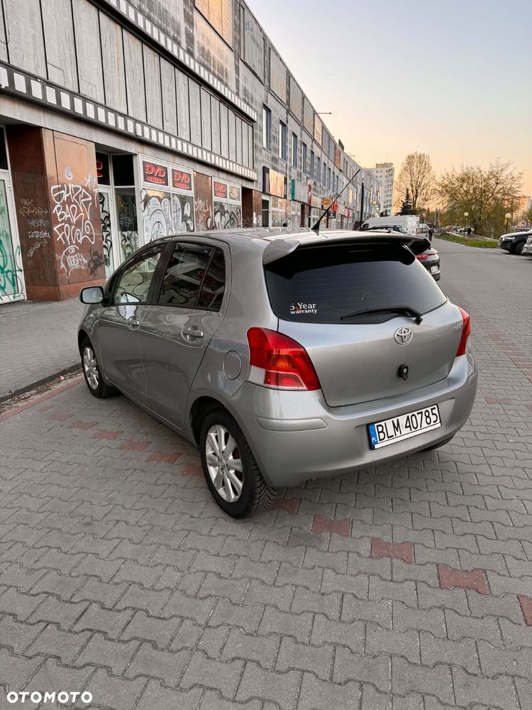 Toyota Yaris 1.4 D-4D Sol - 6